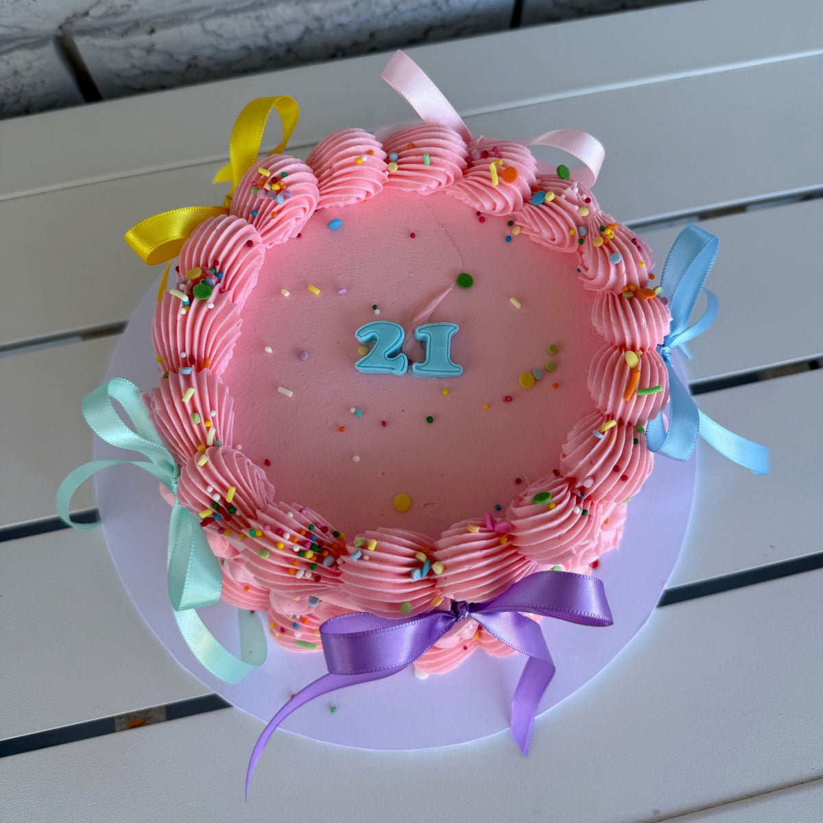 Party Bow Cake